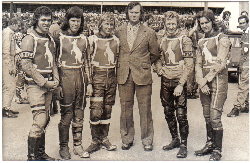 {short description of image}