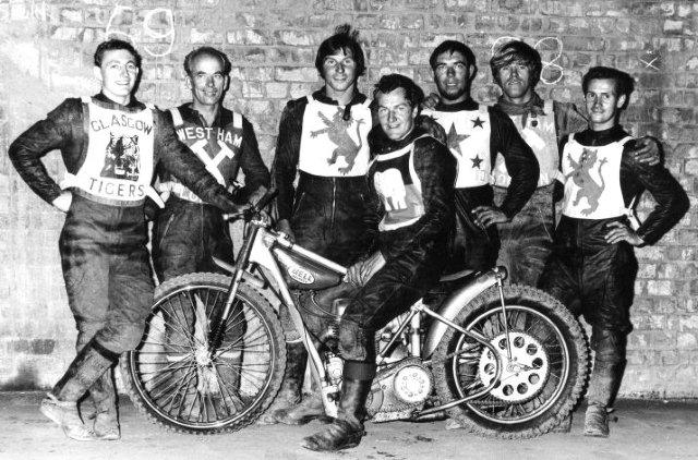 {short description of image}