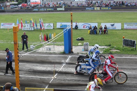 {short description of image}