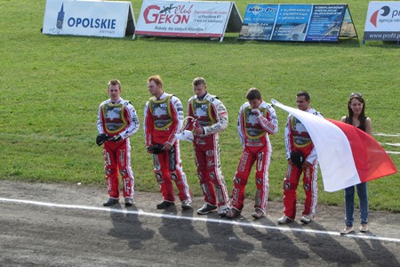 {short description of image}