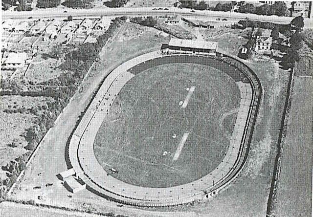 {short description of image}