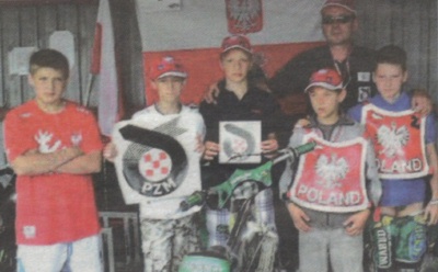 {short description of image}