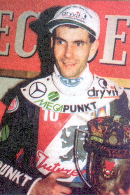 {short description of image}