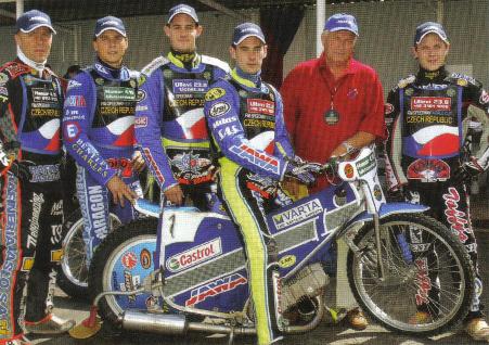 {short description of image}