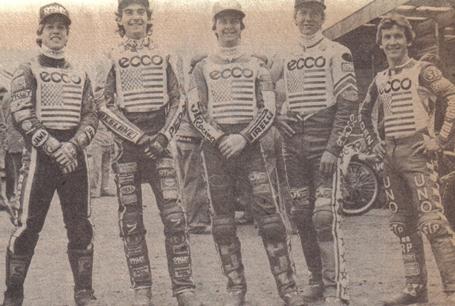 {short description of image}